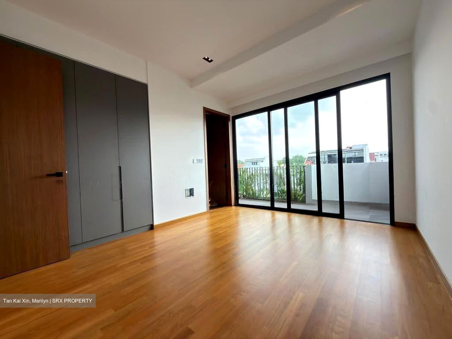 Sembawang Straits Estate (D27), Terrace #608616841